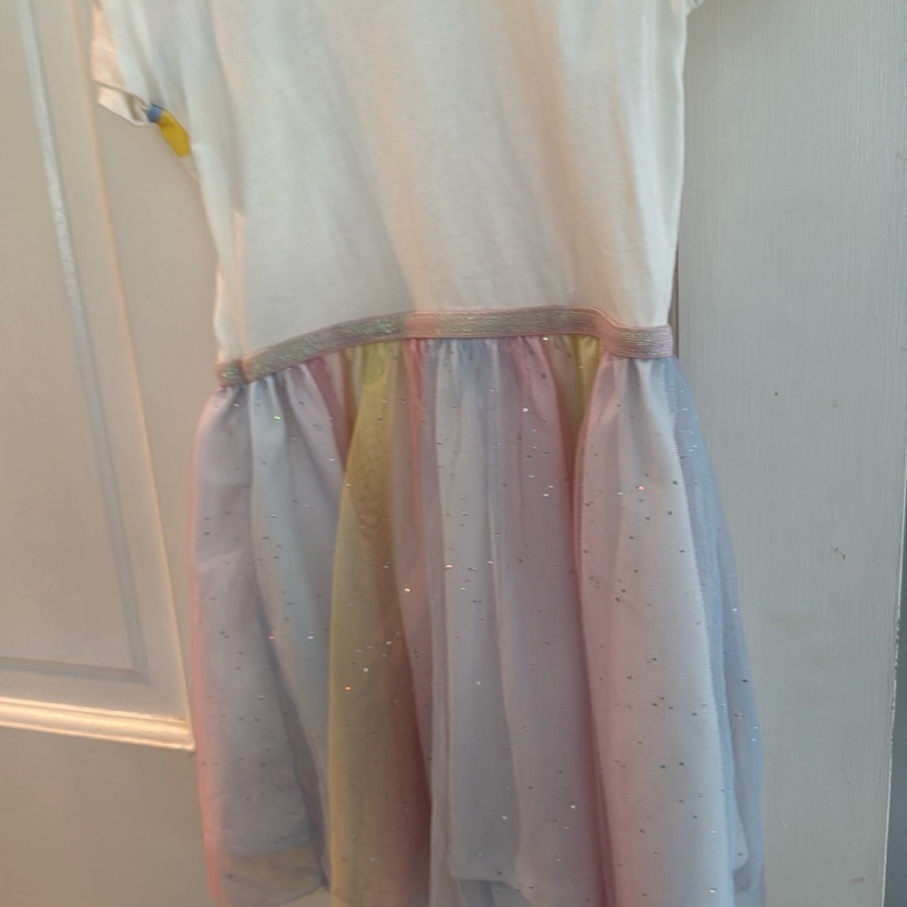 H&M Casual Cream and Black Short Sleeve Sundress